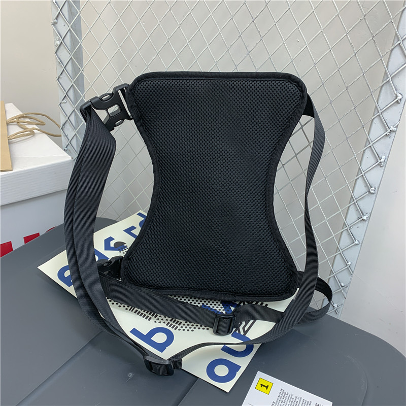 Torba biodrowa i nóg podróżna, – Motorcycle Gear Travel Bag recenzja i cena